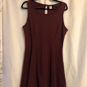 Burgundy sleeveless dress